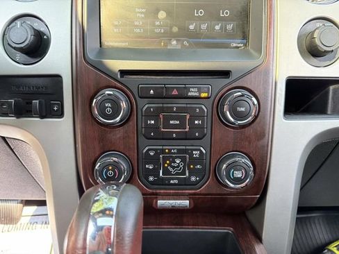 Used 2014 Ford F150 King Ranch w/ King Ranch Luxury Package AWD/4WD image 30