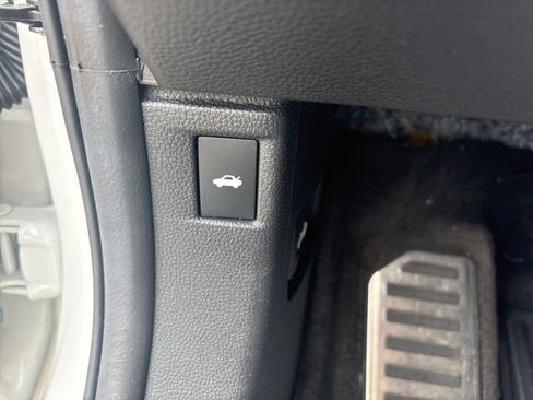 Used 2024 Honda Accord Sport image 21