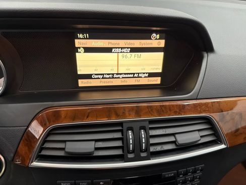 Used 2012 Mercedes-Benz C 300 4MATIC Sedan image 17