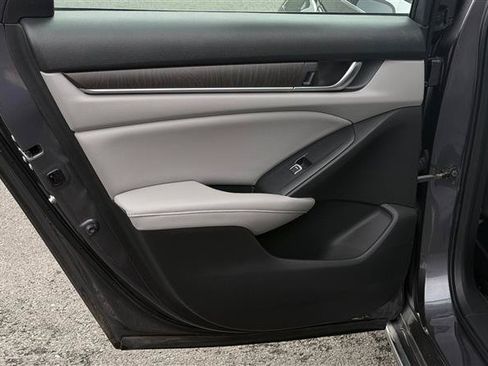 Used 2018 Honda Accord EX-L image 42