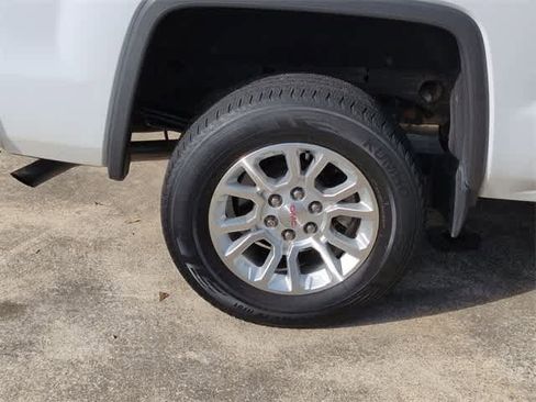 Used 2015 GMC Sierra 1500 SLE w/ SLE Value Package image 14