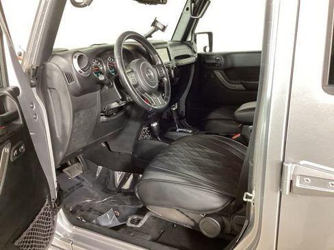 Used 2017 Jeep Wrangler Unlimited Sport AWD/4WD image 26