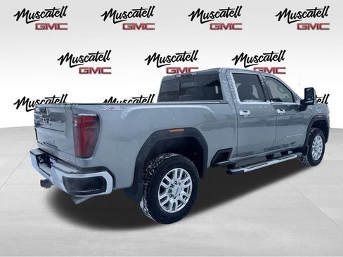 Used 2024 GMC Sierra 2500 SLT w/ SLT Premium Package image 5