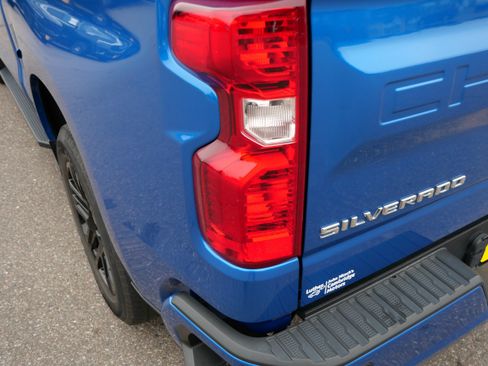 Used 2022 Chevrolet Silverado 1500 Custom AWD/4WD image 20