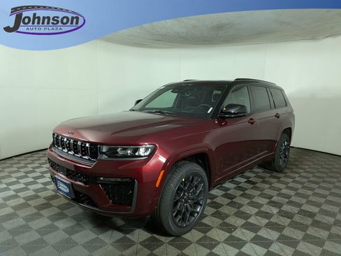 New 2026 Jeep Grand Cherokee L Summit AWD/4WD image 1
