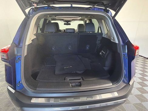 Used 2023 Nissan Rogue SL w/ SL Premium Package AWD/4WD image 26