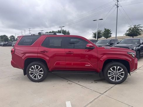 New 2026 Toyota 4Runner Limited AWD/4WD image 4