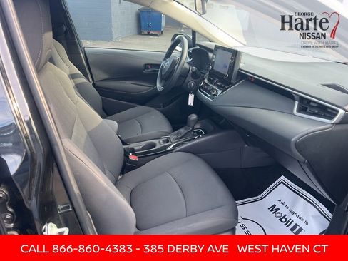 Used 2022 Toyota Corolla LE image 34