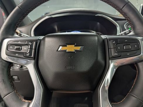 Certified 2023 Chevrolet Blazer Premier w/ Enhanced Convenience Package AWD/4WD image 22
