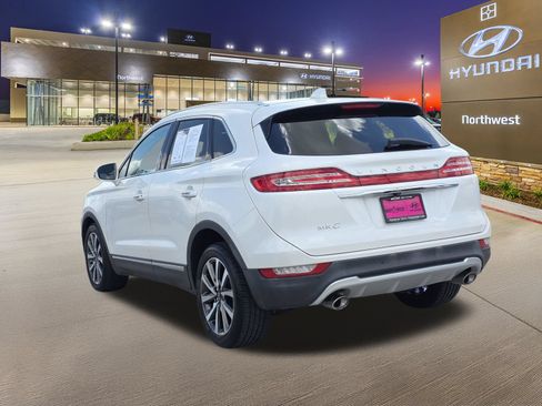 Used 2019 Lincoln MKC Reserve w/ MKC Technology Package FWD image 9
