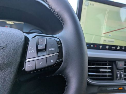 New 2026 Ford Escape SE w/ PHEV Premium Package image 27