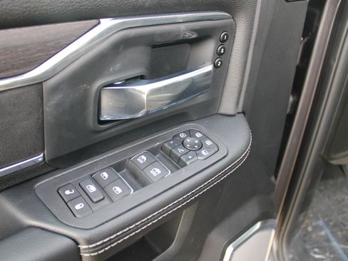 New 2026 RAM 2500 Laramie image 40