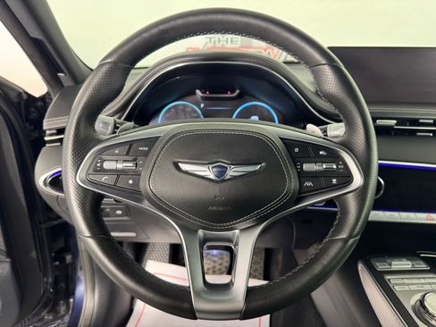 Used 2023 Genesis GV70 2.5T w/ Sport Prestige Package image 13