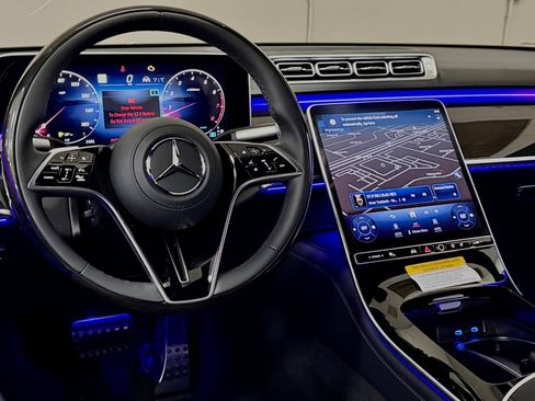 Used 2024 Mercedes-Benz S 580 4MATIC Sedan image 33