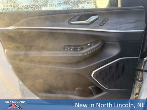 New 2026 Jeep Grand Cherokee Limited image 15