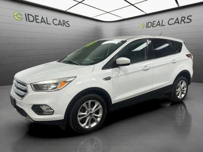 Used 2017 Ford Escape SE