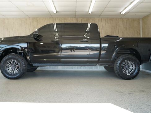 Used 2021 RAM 2500 Limited AWD/4WD image 5