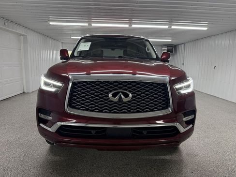 Used 2021 INFINITI QX80 Luxe image 2