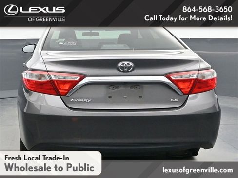 Used 2015 Toyota Camry LE image 7