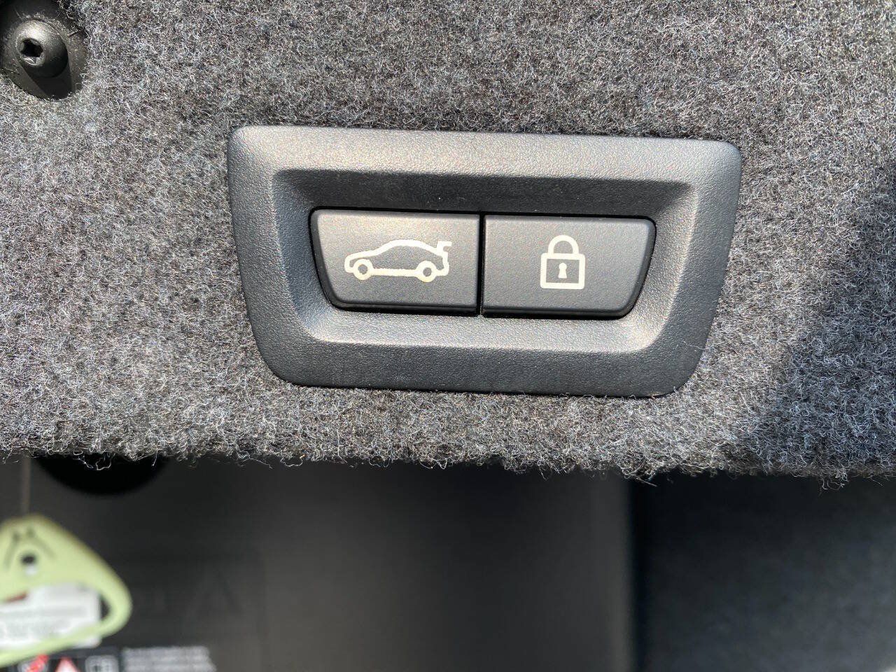 Used 2011 BMW 535i xDrive Sedan AWD/4WD image 28