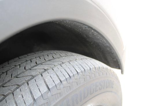 Used 2018 Chevrolet Traverse LT FWD image 16