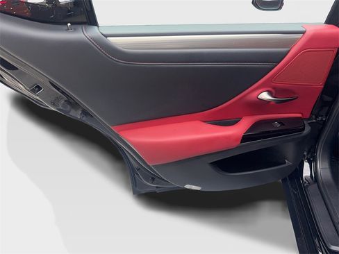 Used 2024 Lexus ES 350 F Sport image 37