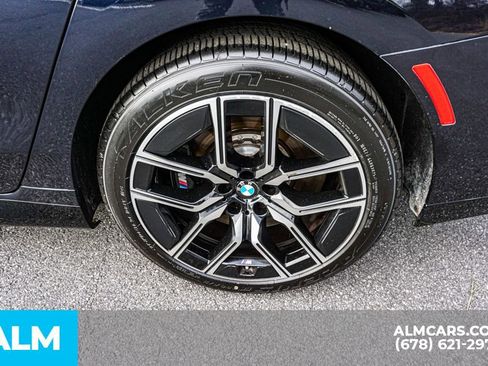 Used 2024 BMW 760i xDrive 760i xDrive image 17