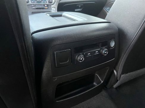 Used 2017 Chevrolet Tahoe LT AWD/4WD image 28