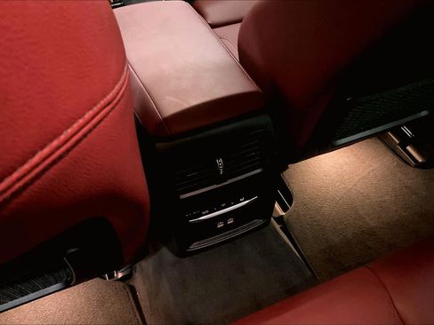 Used 2023 BMW i4 eDrive35 w/ Premium Package image 36