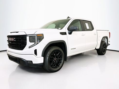 Used 2024 GMC Sierra 1500 Elevation image 3