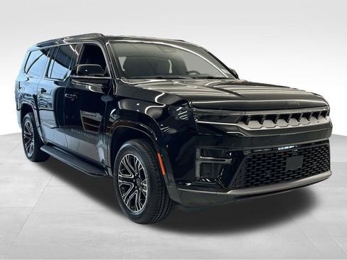 New 2026 Jeep Grand Wagoneer L 4WD image 1