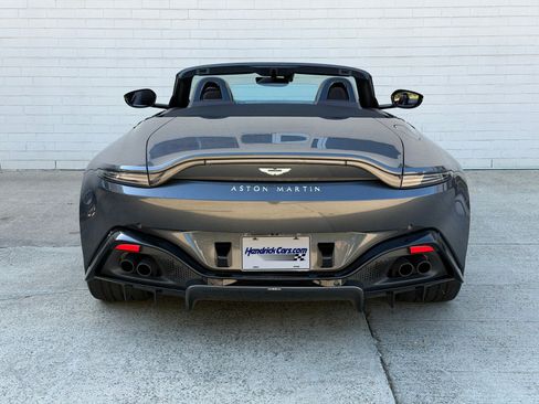 Used 2023 Aston Martin V8 Vantage Roadster RWD image 15