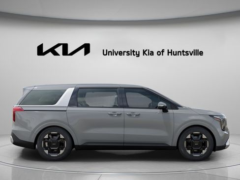 New 2026 Kia Carnival EX FWD image 9