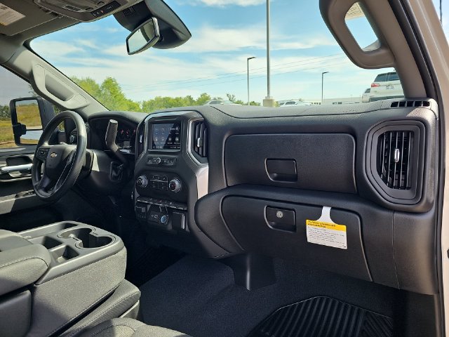 New 2026 Chevrolet Silverado 2500 Custom w/ Custom Convenience Package AWD/4WD image 28