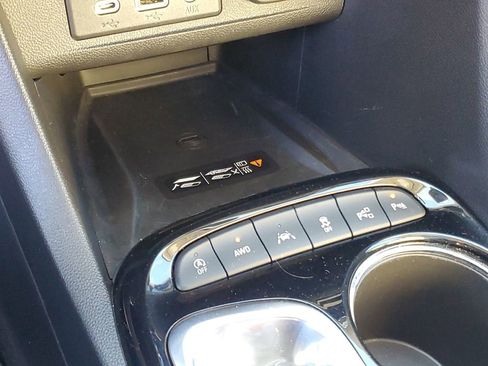 Used 2020 Buick Encore GX Essence w/ Experience Buick Package image 22