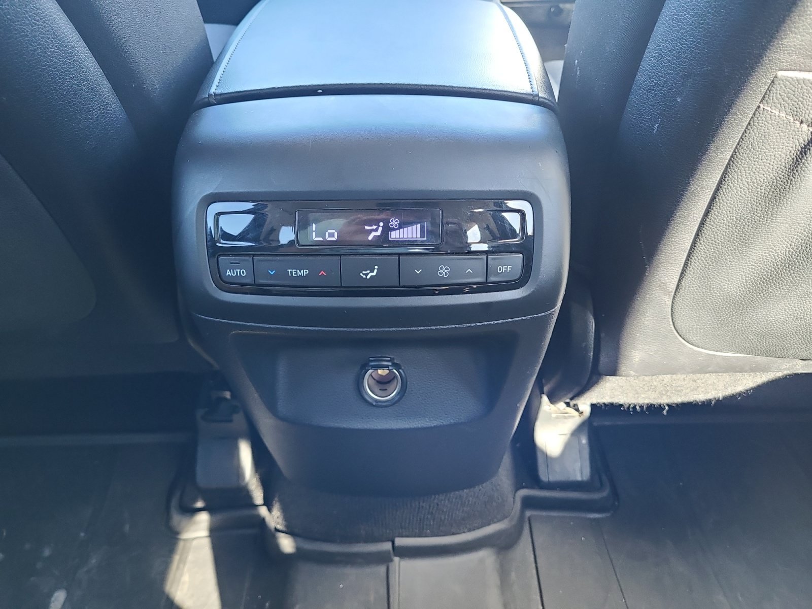 Used 2020 Hyundai Palisade SEL AWD/4WD image 29