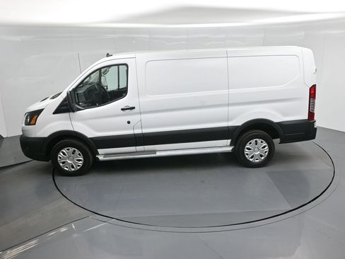 Certified 2023 Ford Transit 250 Low Roof image 39