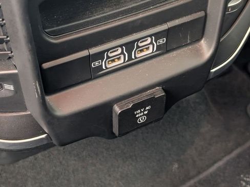 Used 2021 RAM 1500 Big Horn image 24