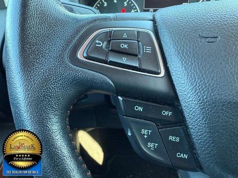 Used 2021 Ford EcoSport SE w/ SE Appearance Package image 10