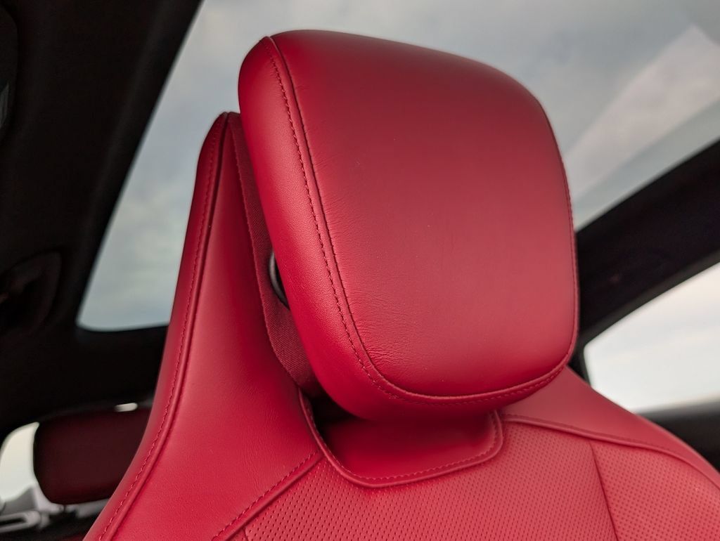Certified 2023 Porsche Taycan RWD image 18