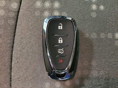 Used 2020 Chevrolet Sonic LT image 32