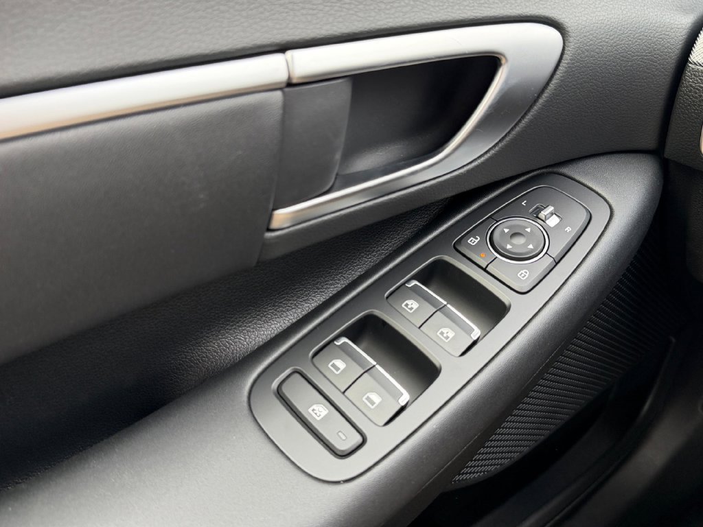 New 2026 Hyundai Sonata SEL FWD image 19
