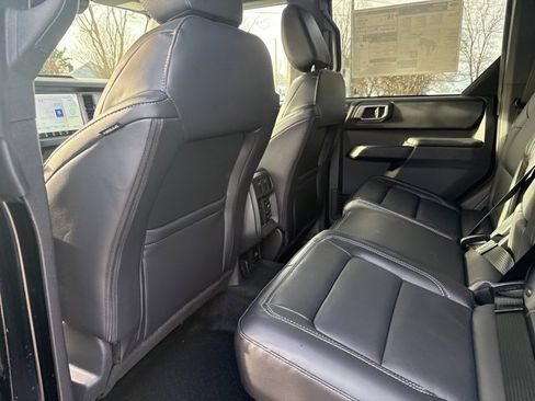 New 2025 Ford Bronco Outer Banks w/ Sasquatch Package image 22