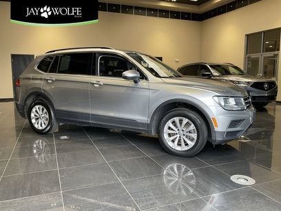 Used 2019 Volkswagen Tiguan SE w/ Panoramic Sunroof Package