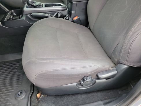 Used 2018 Toyota Tacoma TRD Off-Road w/ Technology Package RWD image 10