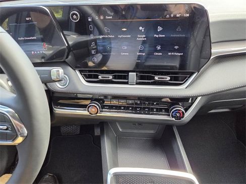 New 2026 Chevrolet Equinox LT w/ Convenience Package II image 24