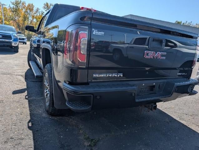 Used 2017 GMC Sierra 1500 Denali w/ Denali Ultimate Package AWD/4WD image 7