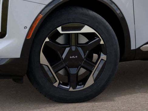 New 2026 Kia Sportage SX image 9