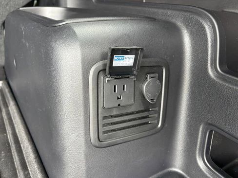 Used 2023 Toyota 4Runner SR5 Premium image 30