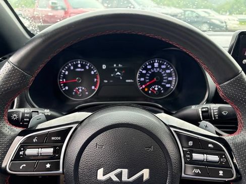 Used 2023 Kia Forte GT w/ GT2 Package FWD image 23
